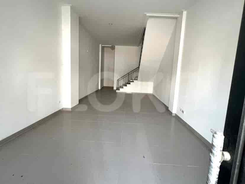 Disewakan Ruko Luas 299 m2 di Jalan Osaka Boulevard, Tangerang 2