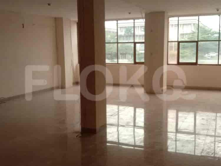 Disewakan Ruko Luas 476 m2 di Jalan Golf Lake, Cengkareng - RKRa34 6