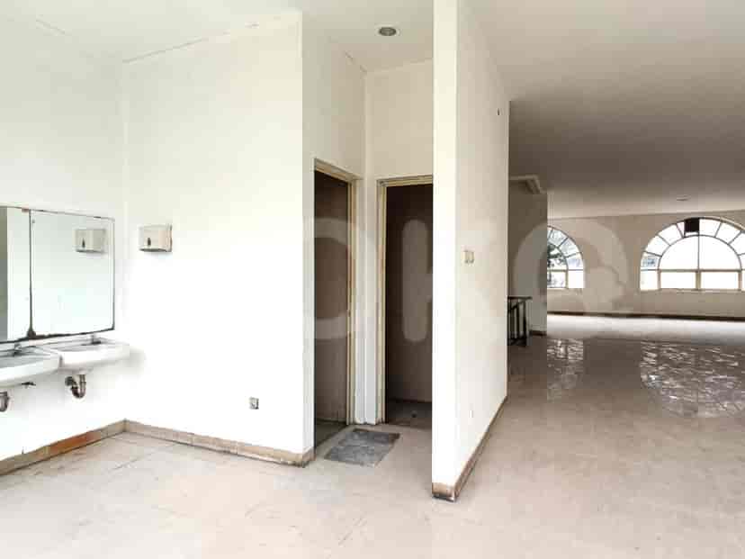 Dijual Ruko Luas 202 m2 di Jalan Green Lake City, Cengkareng 3