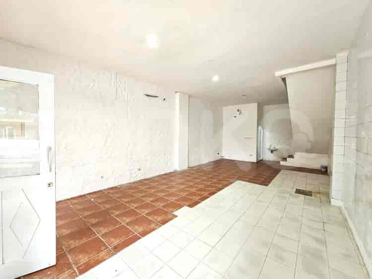 Disewakan Ruko Luas 110 m2 di Jl Benda Raya No 1, Kemang - RKR7fd 1