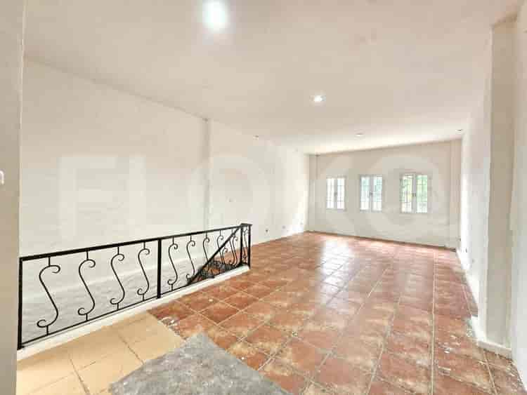 Disewakan Ruko Luas 110 m2 di Jl Benda Raya No 1, Kemang - RKR7fd 3