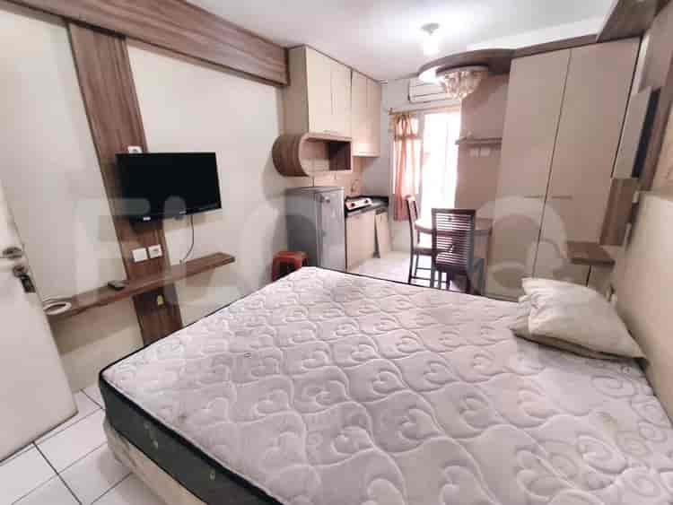 Fully Furnished 1BR Apartment for Sale - APA7d97c, High Floor, Kelapa Gading 2