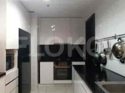Tipe 2 Kamar Tidur di Lantai Menengah untuk disewakan di Somerset Permata Berlian Residence - fpef23 4