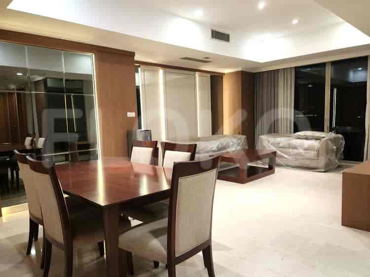 Tipe 3 Kamar Tidur di Lantai Menengah untuk disewakan di Sudirman Mansion Apartemen - fsu575 1
