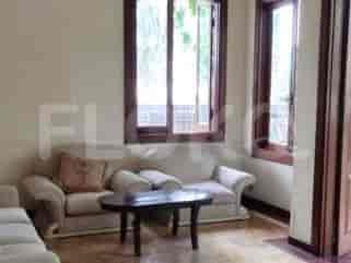 800 sqm, 5 BR house for rent in Patra Kuningan, Kuningan - RHAe21 2