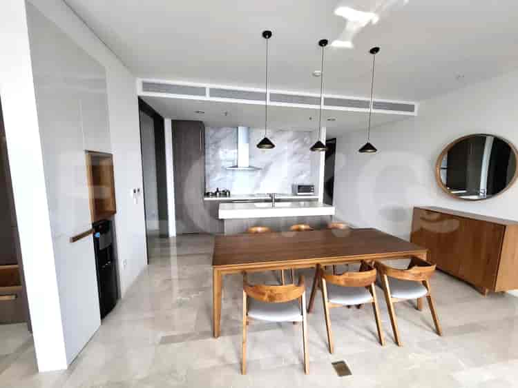 Apartemen 3BR Elegan Dijual di Verde Two - APA750e2, Lantai Menengah 4