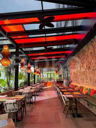 ashley tt resto4_nw.jpg