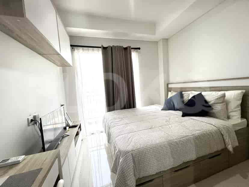 APAc0cde 10th Floor | Furnished 1BR Apartment for Sale, Cikokol 2