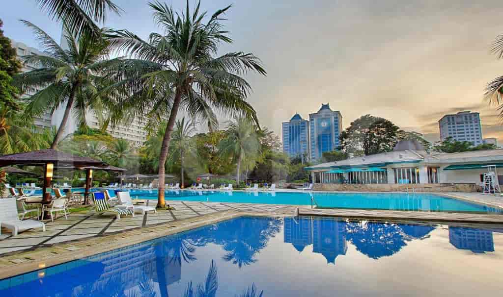borobudur pool_nw.jpg