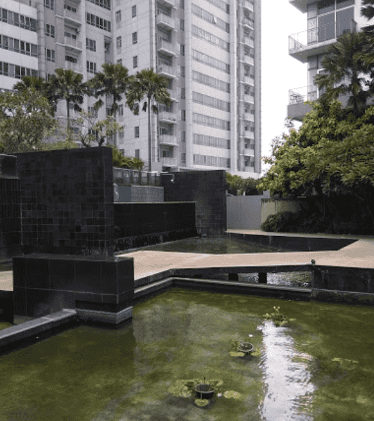 Kolam Ikan Essence Dharmawangsa Apartemen