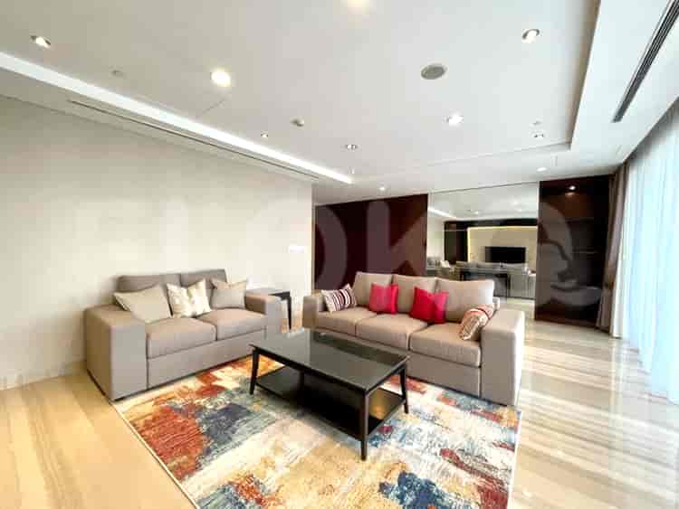 Apartemen 3BR Mewah Dijual di Apartemen Providence Park - APAf23e9, Lantai Menengah 1