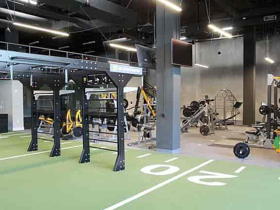 Gym the elements kuningan apartemen
