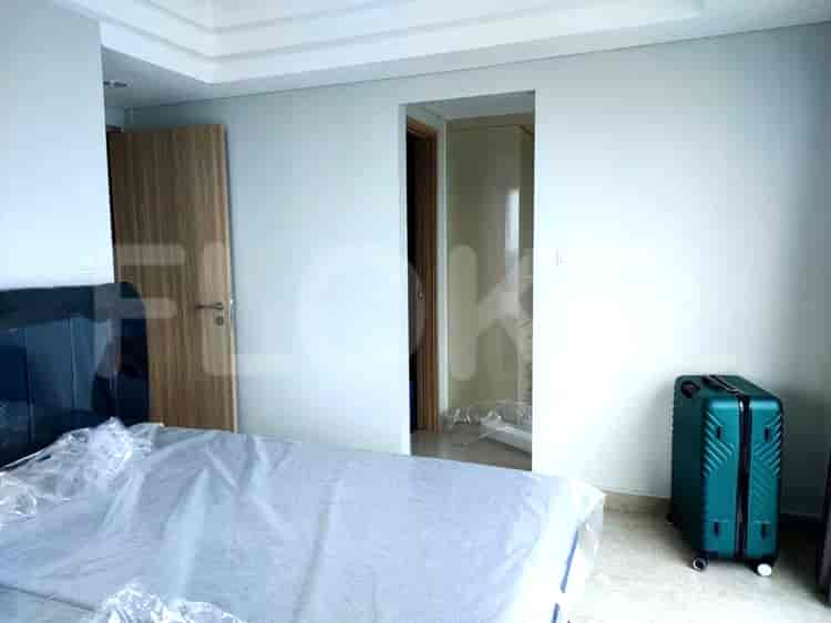 Spacious 3BR Furnished Apartment for Sale - APAfa005, Middle Floor, Bintaro 3