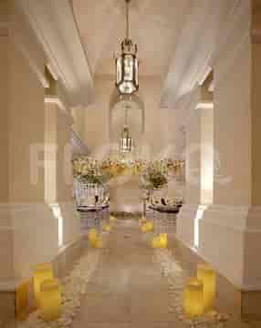 gran mahakam hallway2_nw.jpeg