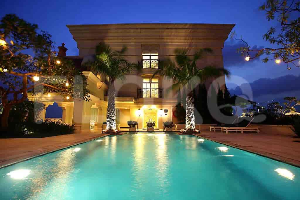 gran mahakam pool_nw.jpg