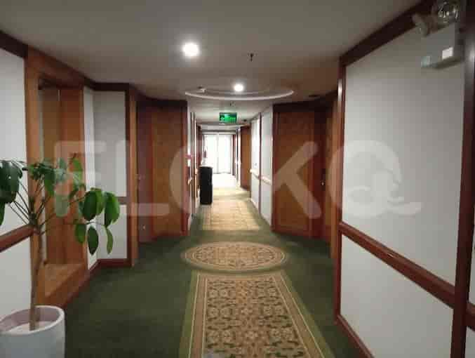 horison menteng hallway_nw.jpg