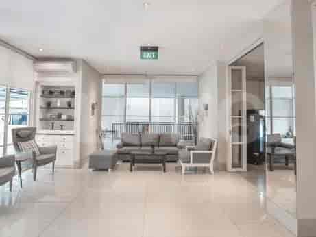 hr lobby 3_nw.jpg