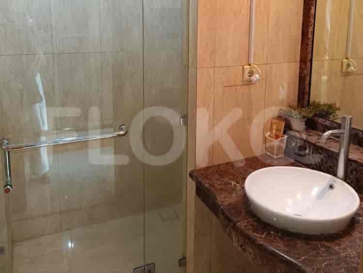 Luxurious 3-Bedroom Apartment for Sale - APA8f2ae, Middle Floor, Senayan 7