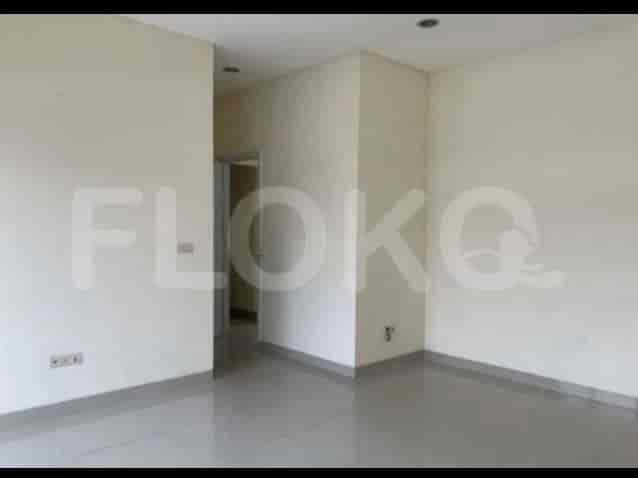Dijual Rumah 4 BR, Luas 211 m2 di Komplek Green Lake City, Tangerang - RHAS725 2