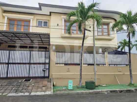 RHASc11, 2 Floors House in Puri Indah for Sale | Spacious & Semi-Furnished 1
