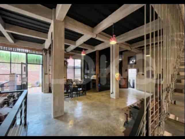 RHAS1db, 3 Floors House for Sale in Setiabudi | Prime Location 3