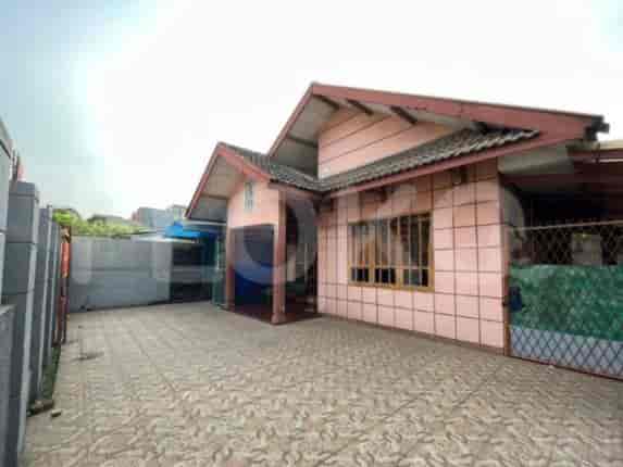 RHASca3 | House Bekasi Utara Sale with Patio & Open Kitchen 1