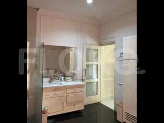 280 sqm, 5 BR house for sale in Golf Lake - Jakarta Barat, Cengkareng - RHASfb1 2