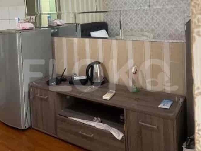Apartemen 1BR Furnished Dijual - APAc417f, Lantai Tinggi, Springlake Summarecon Bekasi 5