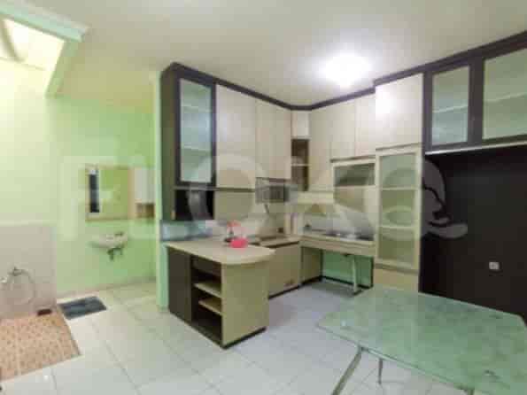 Disewakan Rumah 3 BR, Luas 135 m2 di Taman Surya 3 - Kalideres, Cengkareng - RHA3bd 3