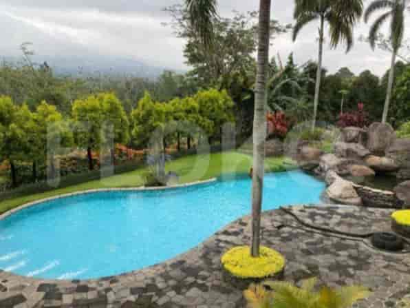 Dijual Rumah 10 BR, Luas 1657 m2 di Rancamaya - Bogor, Bogor - RHAS0fc 6