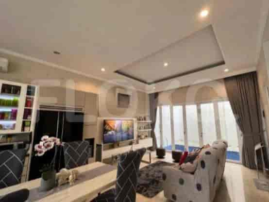RHAS249 | House in Meruya - 4BR For Sale, 3 Floors 2