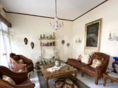 RHASe14 | House in Gandaria for Sale with 5 Bedrooms & 2 Floors 2