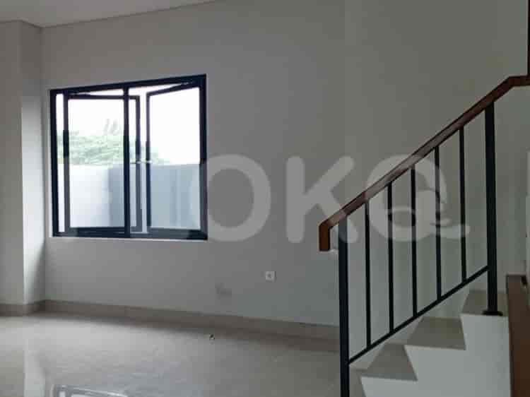 Dijual Ruko Luas 200 m2 di Jalan Raya Alternatif Cibubur, Cibubur - RKS481 3