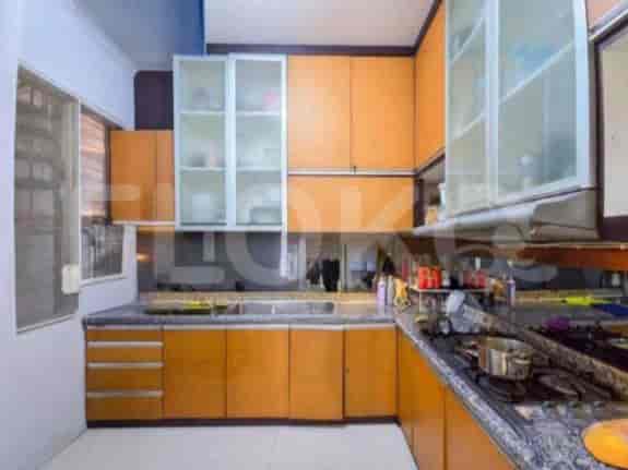 RHASb30, 2 Floors House in Puri Indah for Sale | Negotiable 4