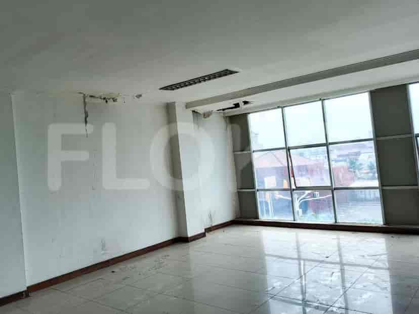 Dijual Ruko Luas 702 m2 di Jalan Panjang, Kebon Jeruk 4