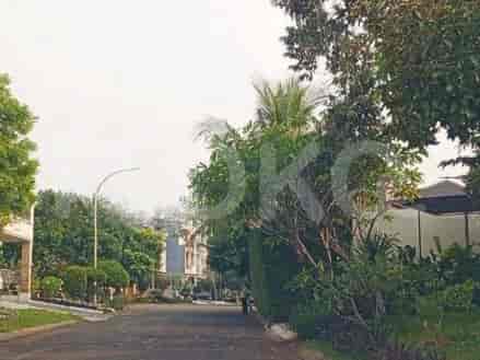 Dijual Tanah Luas 246 m2 di Jl Kota Wisata, Cibubur - TNS0d7 3