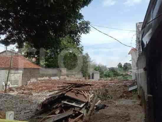 Dijual Tanah Luas 1600 m2 di Jl Raya Sawangan, Pancoran Mas - TNSc16 1