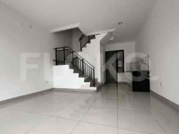 RHASa13, Rumah 2 Lantai di Jakarta Utara Dijual | 4 Kamar Tidur Luas 2