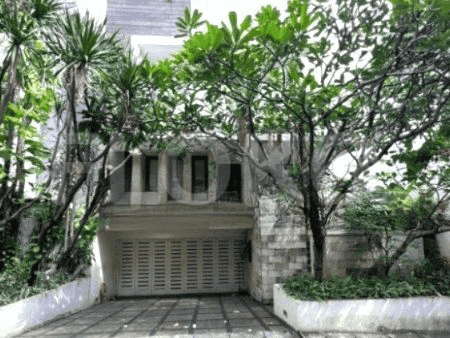 357 sqm, 4 BR house for rent in Jl. Pejaten Barat II, Kemang - RHA1f0 1