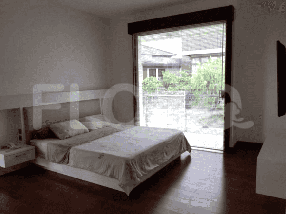 357 sqm, 4 BR house for rent in Jl. Pejaten Barat II, Kemang - RHA1f0 2