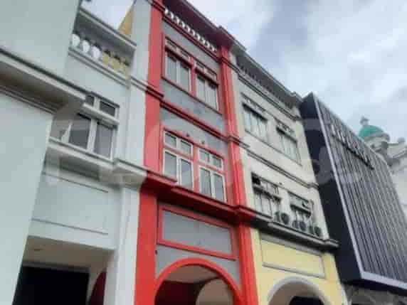 204 sqm, shophouse for rent in Jalan Raya Alternatif Cibubur, Cibubur 1