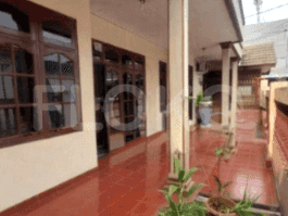 RHASfe8 | House for Sale in Karawaci with Veranda 1