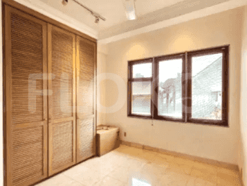 Dijual Rumah 4 BR, Luas 350 m2 di Cluster Pejaten, Pejaten - RHAS868 1