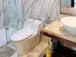 3 Bedroom on Middle Floor for Rent in The Peak Apartment - fsu6dc 4
