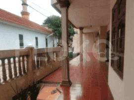 RHASfe8 | House for Sale in Karawaci with Veranda 2