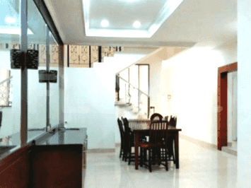 Disewakan Rumah 3 BR, Luas 200 m2 di Pantai Indah Kapuk, Penjaringan - RHA292 2