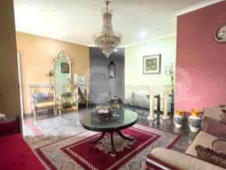RHASefe | House in Cinere for Sale with 6 Bedrooms | 2 Floors 5