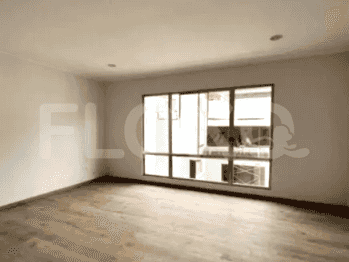 Disewakan Rumah 4 BR, Luas 405 m2 di Komplek Golf Island - PIK, Penjaringan - RHA0e7 5
