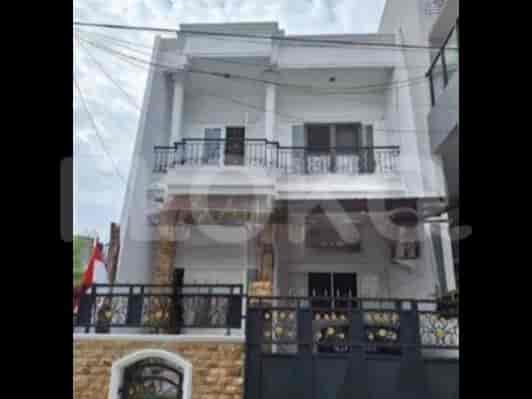 Dijual Rumah 3 BR, Luas 135 m2 di Sunter - Jakarta Utara, Sunter - RHAS0d0 1