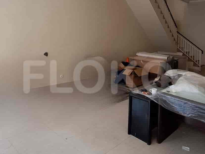 Disewakan Ruko Luas 150 m2 di Citra Grand, Bekasi 3